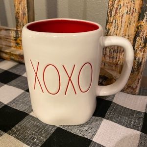 NEW Rae Dunn Valentines mug